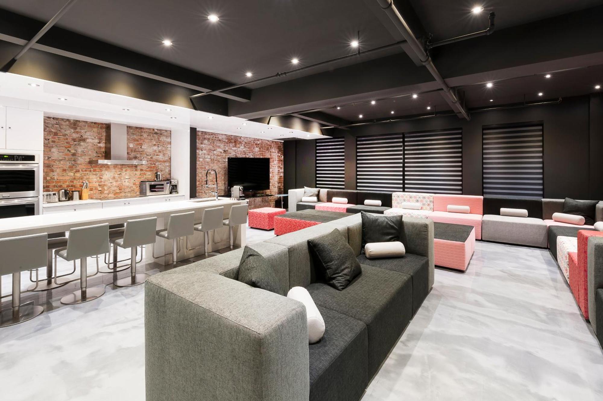 The Holland Hotel By Simplissimmo Montréal Buitenkant foto